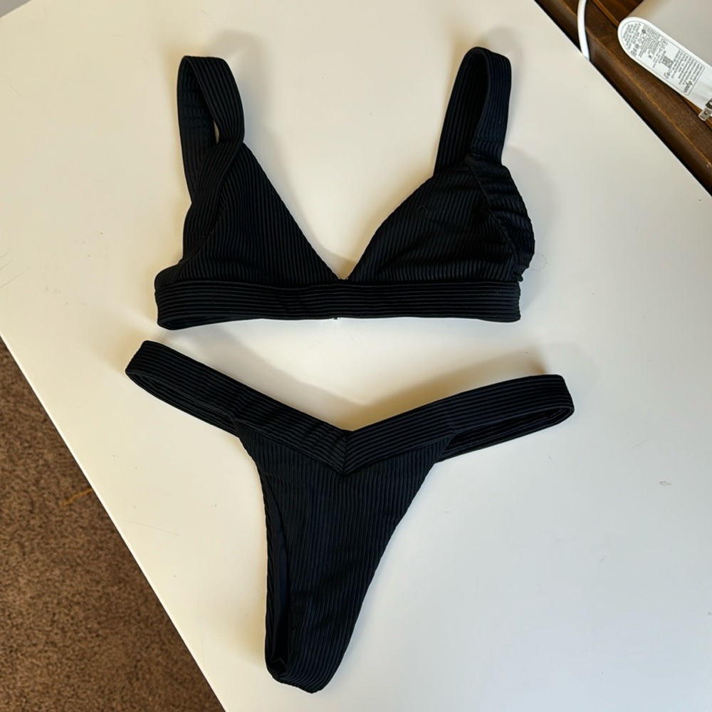 Frankie’s Bikini